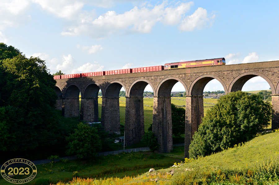 main photo