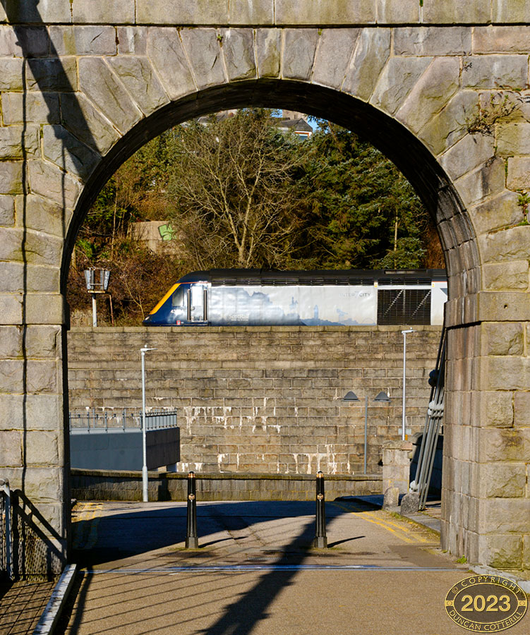 main photo