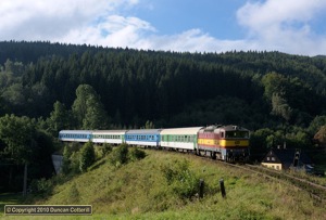 The new order on the Jesenik line. 754 021 rounded the curve below Horni Lipova with R1401, the 06:57 Olomouc - Jesenik, on 5 September 2010. This train ran on Saturdays and Sundays only.