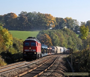 232.655 worked the afternoon freight north from Jocketa towards Ruppertsgrün on 10 October 2010.