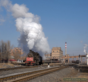 SY 1017 performed a very photogenic shunt at the washery on 11 December 2010.