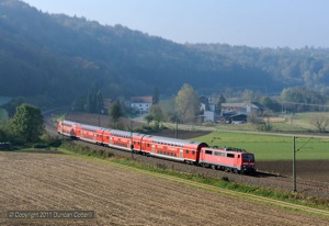 Another shot at Breitenfurt, this time from further back. 111.208 passed with RB59151, the 10:39 from Nürnberg Hbf to München Hbf, on 23 October.