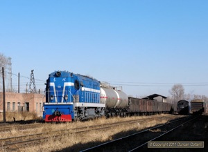 China Railway’s DF5 1060 delivered wagons to the Heilongjiang Chemical Plant exchange yard