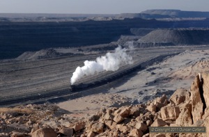  A view from the rim of the pit as an unidentified JS passed with a coal train.