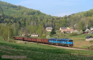 753.762 and 753.763 had just left the summit tunnel and were rolling south towards Oldrichov v Hajich with a late afternoon freight from Zawidow on 28 April 2011.