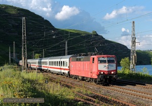 I came to the Mosel to photograph class 181s and the first one I got in sun was 181.213, unusual for still carrying 