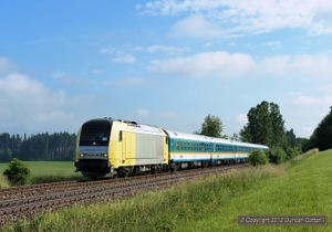 Finding 223.007 working ALX84142, the 07:19 München - Lindau, on 21 June was a real surprise. The Dispolok machine was photographed at Immenthal, west of Günzach, bringing back memories of the first incarnation of ALEX, replaced by the current operation in late 2007. 