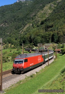 This shot of 460.006 shows just how difficult it is to fit locos between the poles on the curved sections of the Gotthard. The loco was working IR2169 up the north ramp at Büchholz, south of Erstfeld, on 8 September 2012.