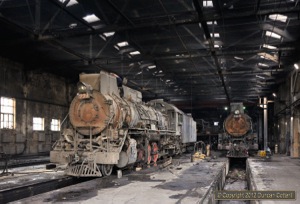 JS.6224 had a break from spreader duties and visited the works for a little pampering on 21 November. On the right, JS.8189 was also receiving attention.