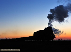 After the workers' train had left on 22 November, JS.8225 shunted its coal train at Dongbolizhan.