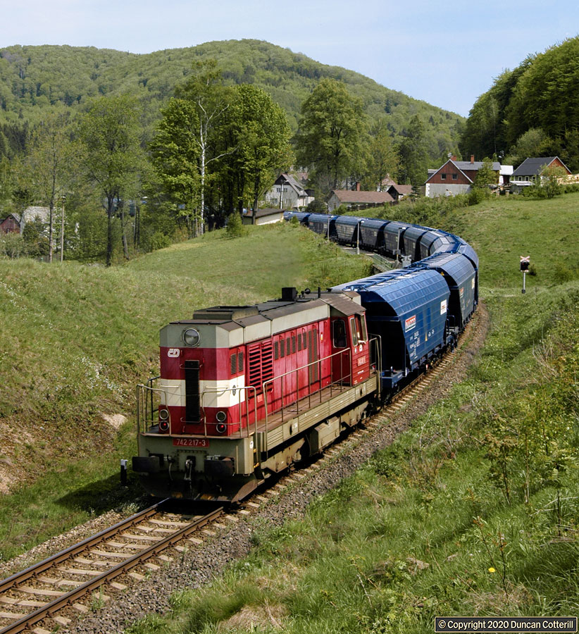 main photo