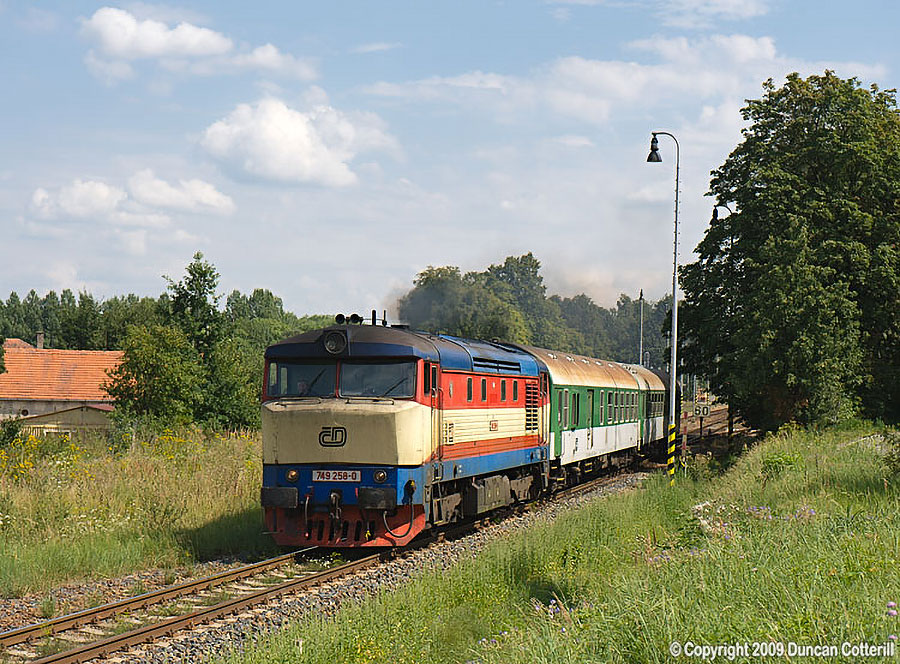 main photo