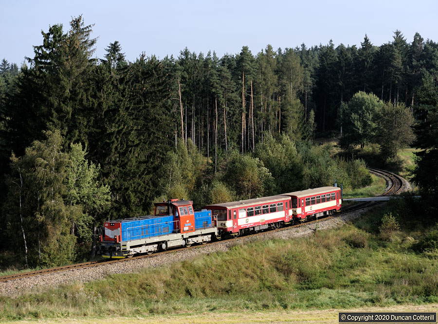 main photo