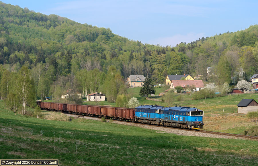 main photo
